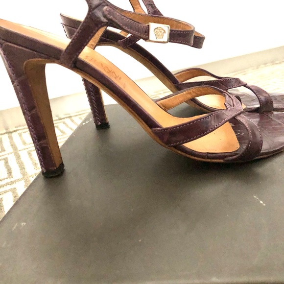 Versace Shoes - Picture 6 of 7